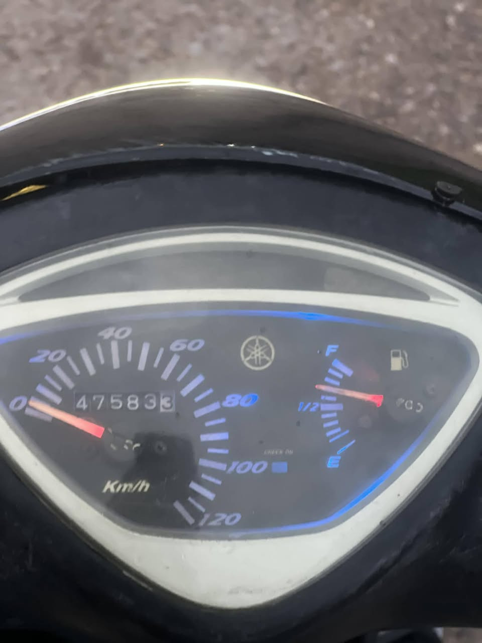 سلام عليكم ورحمة الله وبركاته ماكس عدله لبيع بوشه 55سلف هندردبلات أمامي خلفي شغله بريك أمامي خلفي كلجات رياضي مكان ديالى خانقين مكينه خرشه السعر 525 وبيها مجال بيع مستعجل رقم الهاتف ***********
