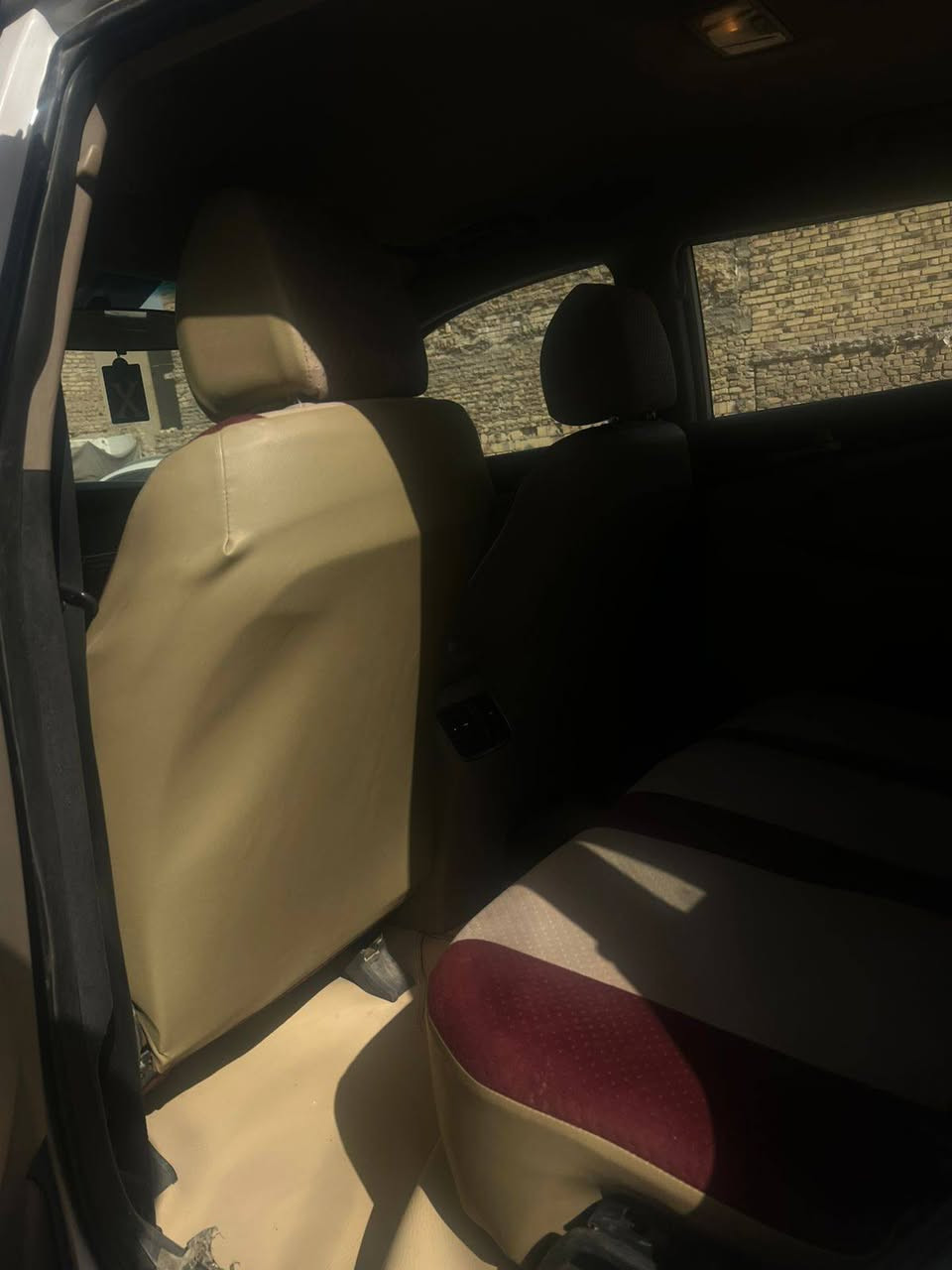 السلام عليكم
توسان 2017 خليجي شاشه كامله مري شفط مكينه وكير بل جيس تبريد ثلج غير مكفوله رقم بغداد مكان ديوانيه غير متواجد خاص الرقم ***********
