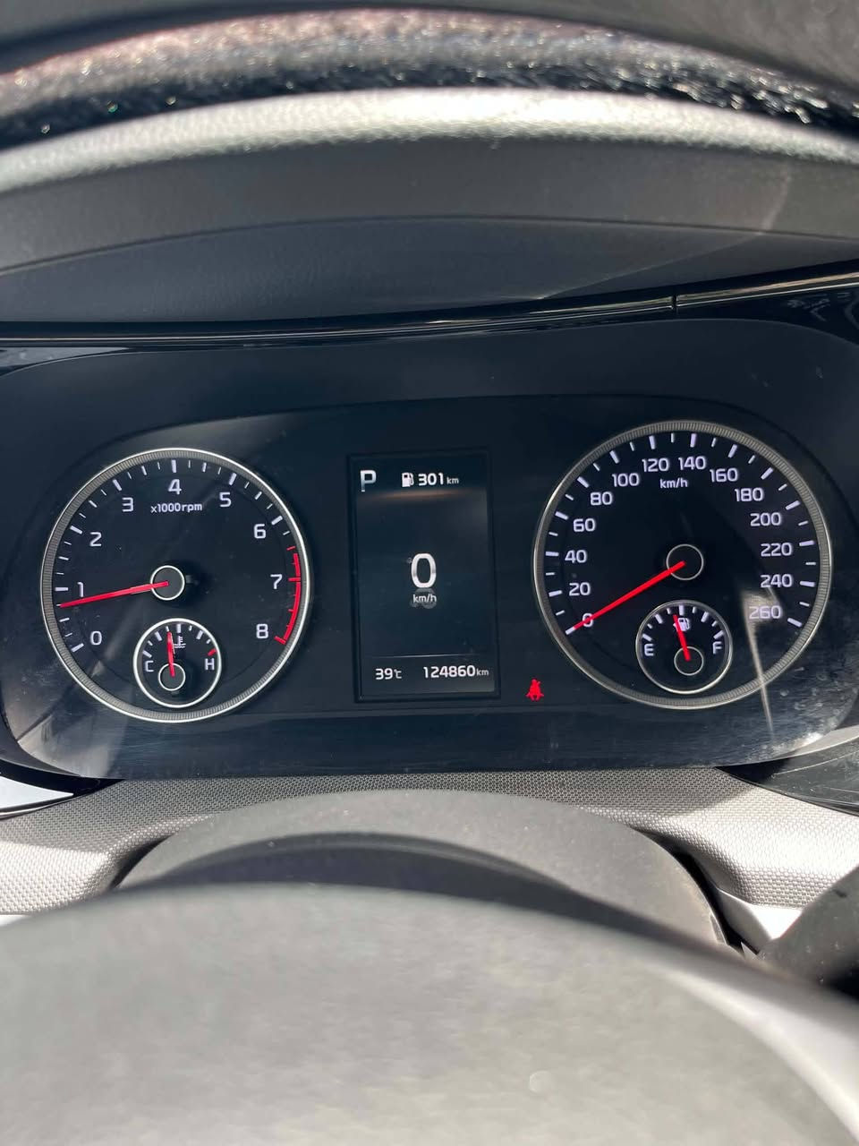 🚗 كيا K5 خليجي رقم أربيل – بحالة ممتازة
السلام عليكم،
سيارة للبيع:
🔹 الموديل: K5
🔹 المحرك: 2000 سي سي
🔹 العداد: 120 ألف
🔹 الرقم: أربيل
✨ المواصفات:
بصمة تشغيل
4 وضعيات قيادة
تبريد قطعتين
كشن كهرباء
شاشة + نظام حديث
🛠️ الحالة:
بدون حوادث (فقط بعض الرصعات )
صيانة مستمرة بشركة الرشّاد
تواير جديدة
💰 السعر: 173
📍 السيارة نظيفة وجاهزة للفحص
📞 للاستفسار واتس اب 
***********
