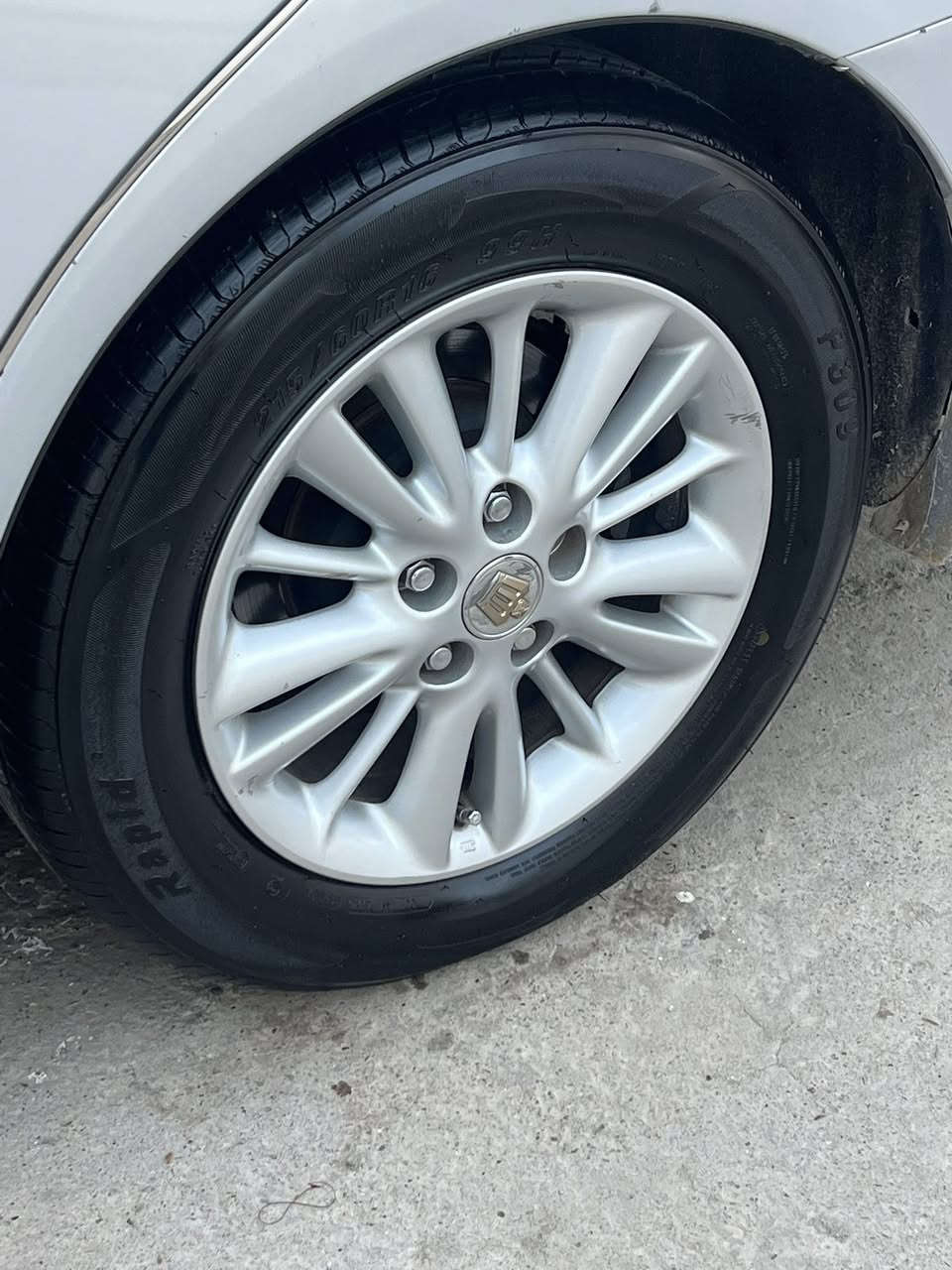 تایەو ویلی ڕۆیال لۆک لۆکە بۆ گۆڕینەوە بە شتێک بە دڵم بێت 
ئەدمین 🖤


**إذا كنت صاحب هذا الإعلان وتريد حذفه لأي سبب، رجاءا أرسل رسالة إلى الدعم الفني**