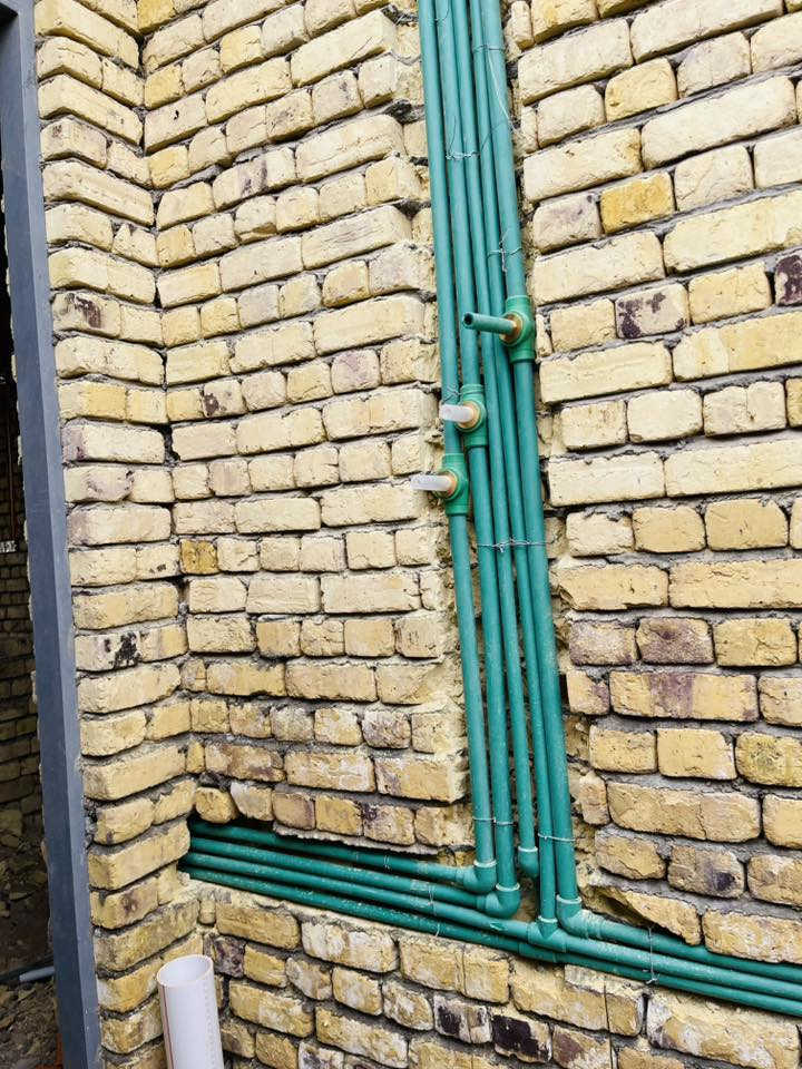 سامر السباك
عملي في محافظه السماوه 
تأسيس ماء ومجاري وخط غاز وتقطير السبالت    
للتواصل ***********
واتساب ***********
