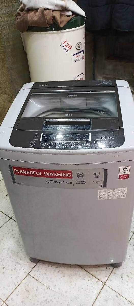 غسالات
غساله ال جي 12 كيلو فول اوتوماتيك 
نظافه 99% شغاله على الفحص 
 كامل غراضها موجوده 
سعر  165 الف يوجد توصيل 
رقم الواتساب ***********

غساله ديفو 13 كيلو فول اوتوماتيك 
نظافه 99% شغاله على الفحص 
 كامل غراضها موجوده 
سعر  175 الف يوجد توصيل
