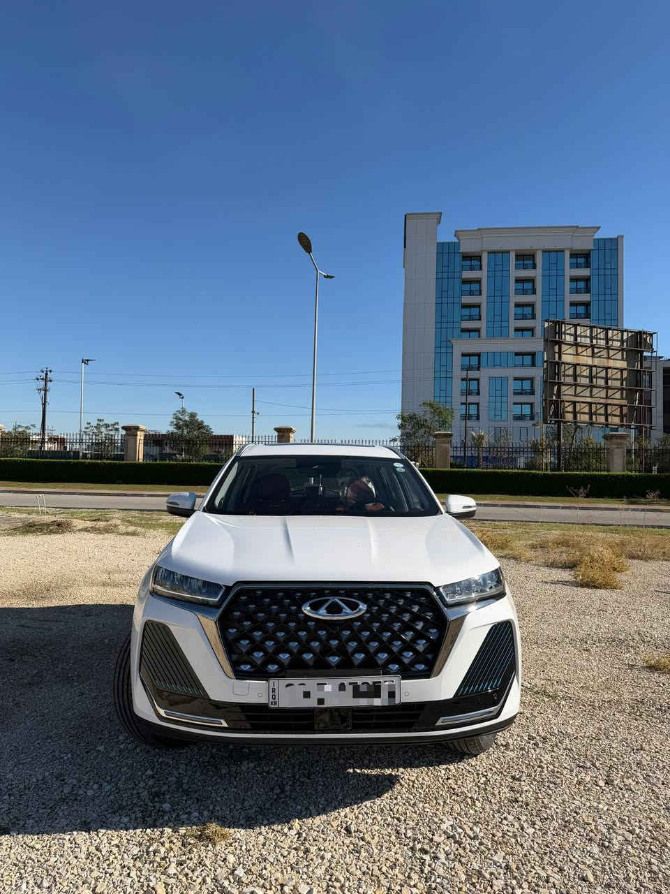 ‏ للبيع او مراوس حسب القناعه
‏ تيگو 7 برو بلگن هايبرد 
‏موديل 2024 زيرو ماشيه 1000 كيلو مكفوله كفاله عامه 
‏ضمان شركه السراب 6 سنوات او 200 الف كيلو متر 
‏رقم اربيل جديد 
‏نظام Plug-in Hybrid (بنزين + كهرباء)
‏محرك بنزين 1.5 لتر تيربو + محرك كهربائي 
‏قير أوتوماتيك DHT 
‏أوضاع قيادة (EV / Hybrid / Sport / Eco)
‏إمكانية القيادة كهرباء فقط
‏لايتات زنون
‏بصمه تشغيل 
‏دواخل لونين
‏دخول ذكي بدون مفتاح
‏مقاعد جلد 
‏مقاعد أمامية كهربائية
‏تدفئة مقاعد 
‏شاشة وسطية كبيرة
‏شاشة عدادات رقمية كاملة
‏نظام معلومات وترفيه ذكي
‏Apple CarPlay / Android Auto
‏شحن لاسلكي للهاتف
‏إضاءة داخلية محيطية Ambient Light
‏4 ويل كب
‏مكيف قطعتين
‏تحكم ستيرن
‏مساعد ذكي
‏كاميرا 360 درجة
‏حساسات أمامية وخلفية
‏نظام الثبات الإلكتروني
‏نظام مانع انغلاق الفرامل ABS
‏مساعد صعود المرتفعات
‏مساعد نزول المنحدرات
‏مراقبة النقطة العمياء
‏التحذير من الخروج عن المسار
‏مثبت سرعة ذكي
‏فرامل طوارئ تلقائية
‏8 اير باج 
‏اضاءة LED أمامية وخلفية
‏مرايا جانبية كهربائية 
‏مرايا قابلة للطي
‏فتحة سقف بانوراما
‏جناح خلفي
‏جنطه فتح وغلق كهربائيه 
‏داش كام 
‏نظام مراقبة ضغط الإطارات
‏عزل صوتي 
‏نظام استرجاع الطاقة

‏العنوان  السياره اربيل مناره قرب مجدي مول
‏السعر 238 وبيها مجال للشراي 
‏هاتف: ***********
‏
رابط الواتساب المباشر للمراسله 👇🏻♻️🔰
https://wa.me/9647737314130
‏
