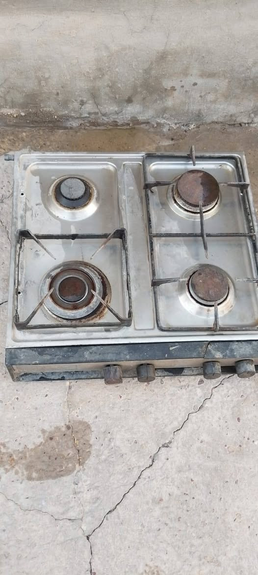 غراض للبيع العنوان نجف شارع المطار كلهن شلع 165 هذا رقمي *********** النجف, العراق
