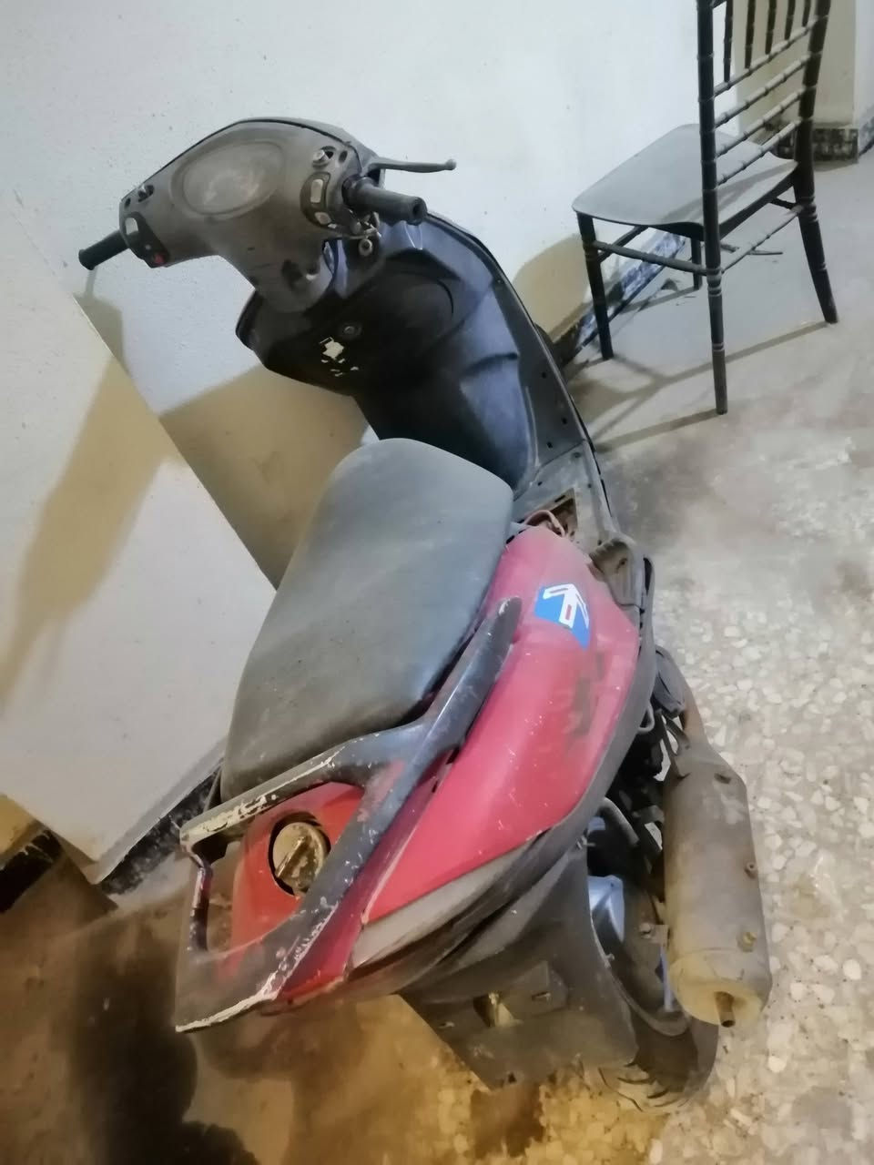 دراجه للبيع ١٤٠
كاطعه ناريه
ع حطتها السعر ١٧٥ وبيها مجال الشراي يتفضل يتصل  
***********
