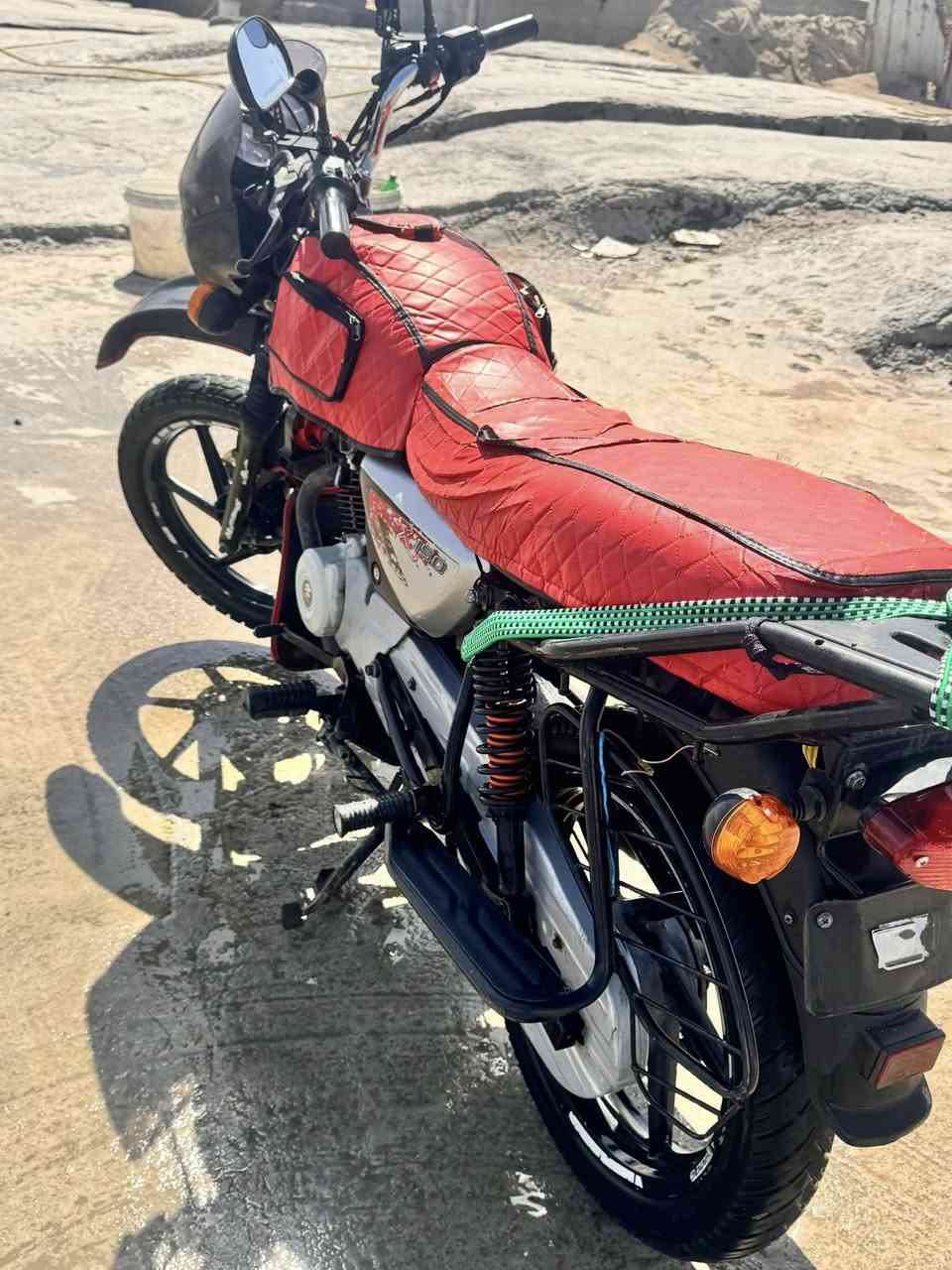 2500الف
***********
