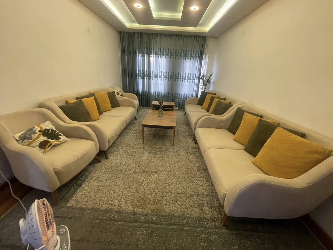 تاقمی قەنەفەی تورکی  ئۆفواید  کەم بەکار هاتوە لۆک لۆکە 
بەتاقم تەپلەکەوە  لەسلیمانی ڤایبەر وەتس ئاپ
***********
