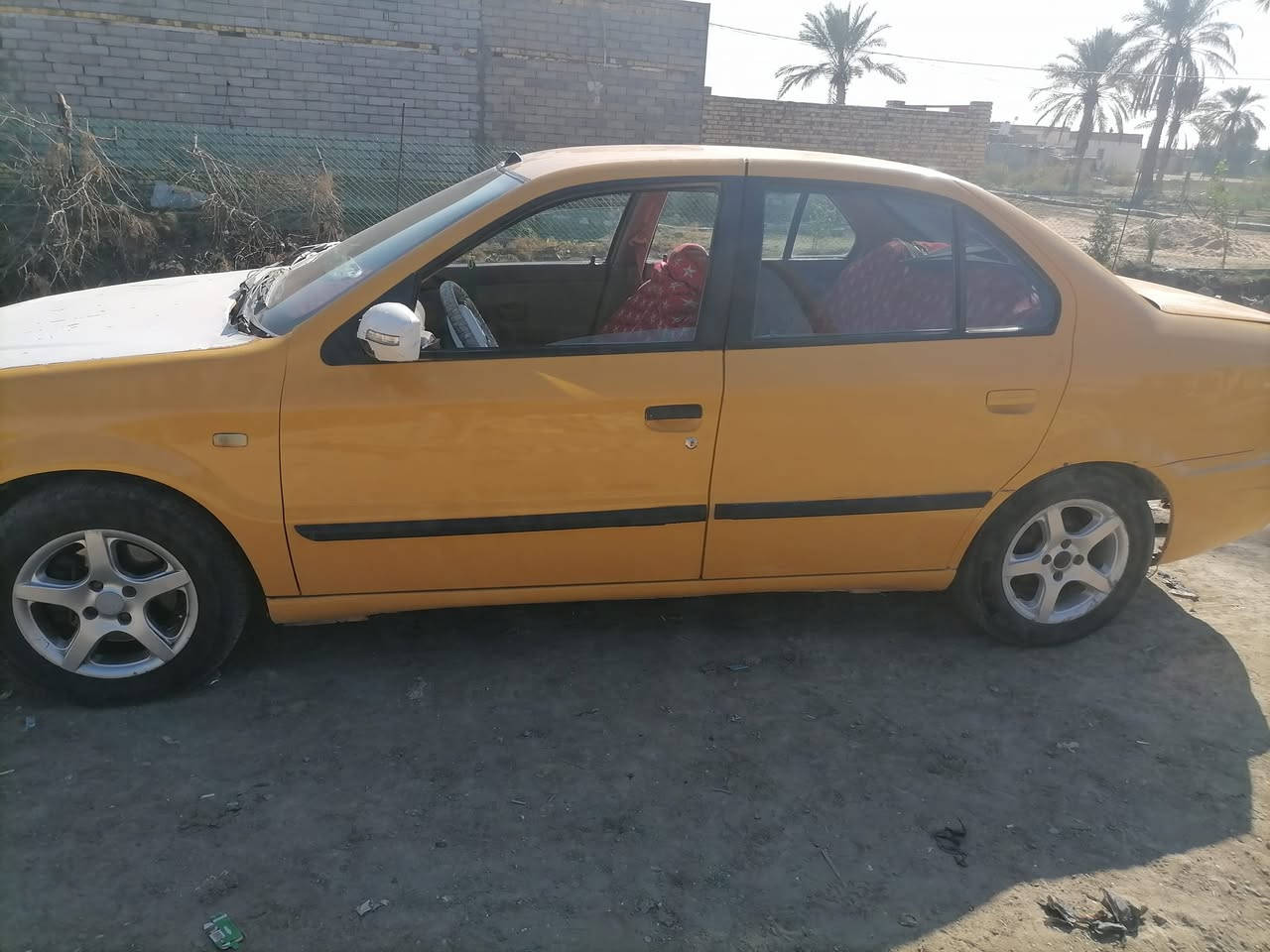 سمند 2011 رقم انكليزي بسميه مصفره هيه وغرامات مكاني سوك الشيوخ الكرمه لسعر 24 وبيه مجال حك الجيه ***********
