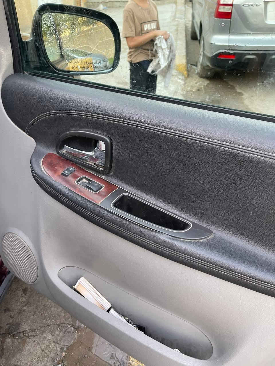 شوفر بلاندر موديل ٢٠٠٧ بدون صبغ تبديل باب سلايت عكس السايق فقط محرك كير بشرط رقم ديالى تحويل مباشر مكاني فلوجة والغزالية بيع سريع محتاج نقد او سيارة اقل تخم تاير صدر كله جديد دبلات اذانات روس رواط نفضتها نفظ كهرباىياتها كلها بلاديه السعر ٧٥ ورقه. ***********
