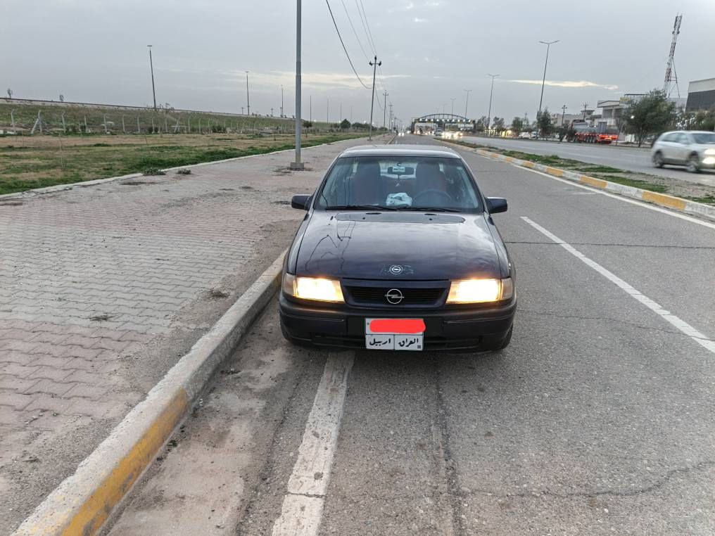 أوبل فترة موديل١٩٩٢ رقم أربيل محرك١٨  دفتر بزين بيها شرط تحويل وكاله، سياره عله بلادي بدون صبغ وضرب إذا شراي خابر لا وتتعبني أرجوك  سياره بل كركوك   سنويا منتهي ست أشهر مابي غرامه *********** *********** Negombo, Gampaha
