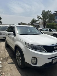 للبيع او للمراوس بنيسان سينترا ٢٠٢٠ فما فوق. سورينتو ٢٠١٥ وارد كوري  م...