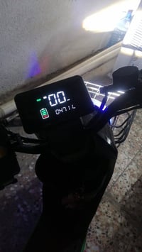 R9 5 بطاريات   1500 السرعه 60 حقيقي 07827772420 وتساب بي  يعني مواصفات...