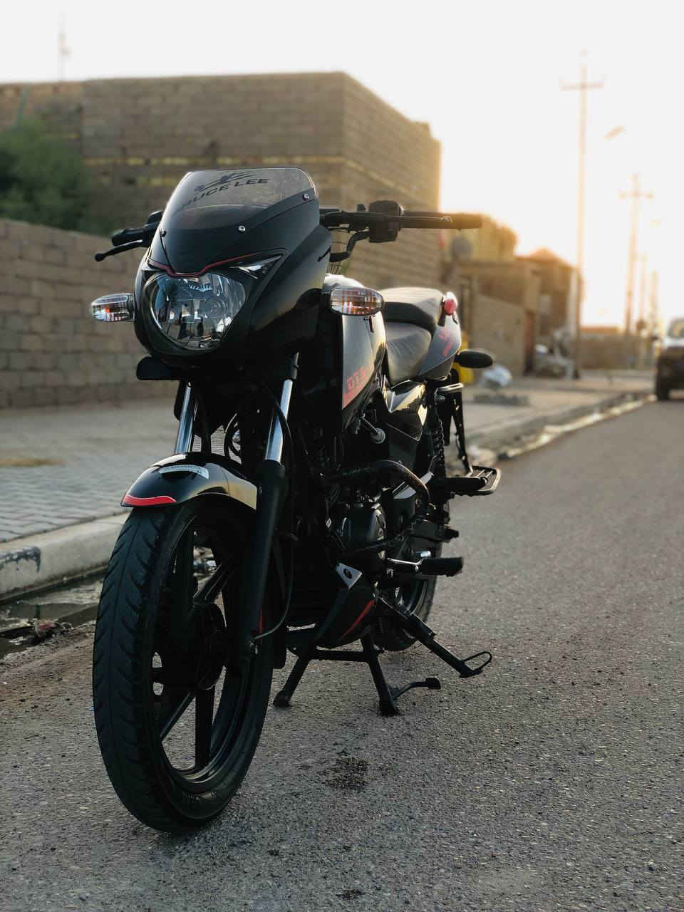 اسلام عليكم دراجة فكسر 2021
اوراق الدراجة علا وضع الشركة 
استخدام شخصي 
السعر مليون و400
البصرة كرمة علي 
***********
