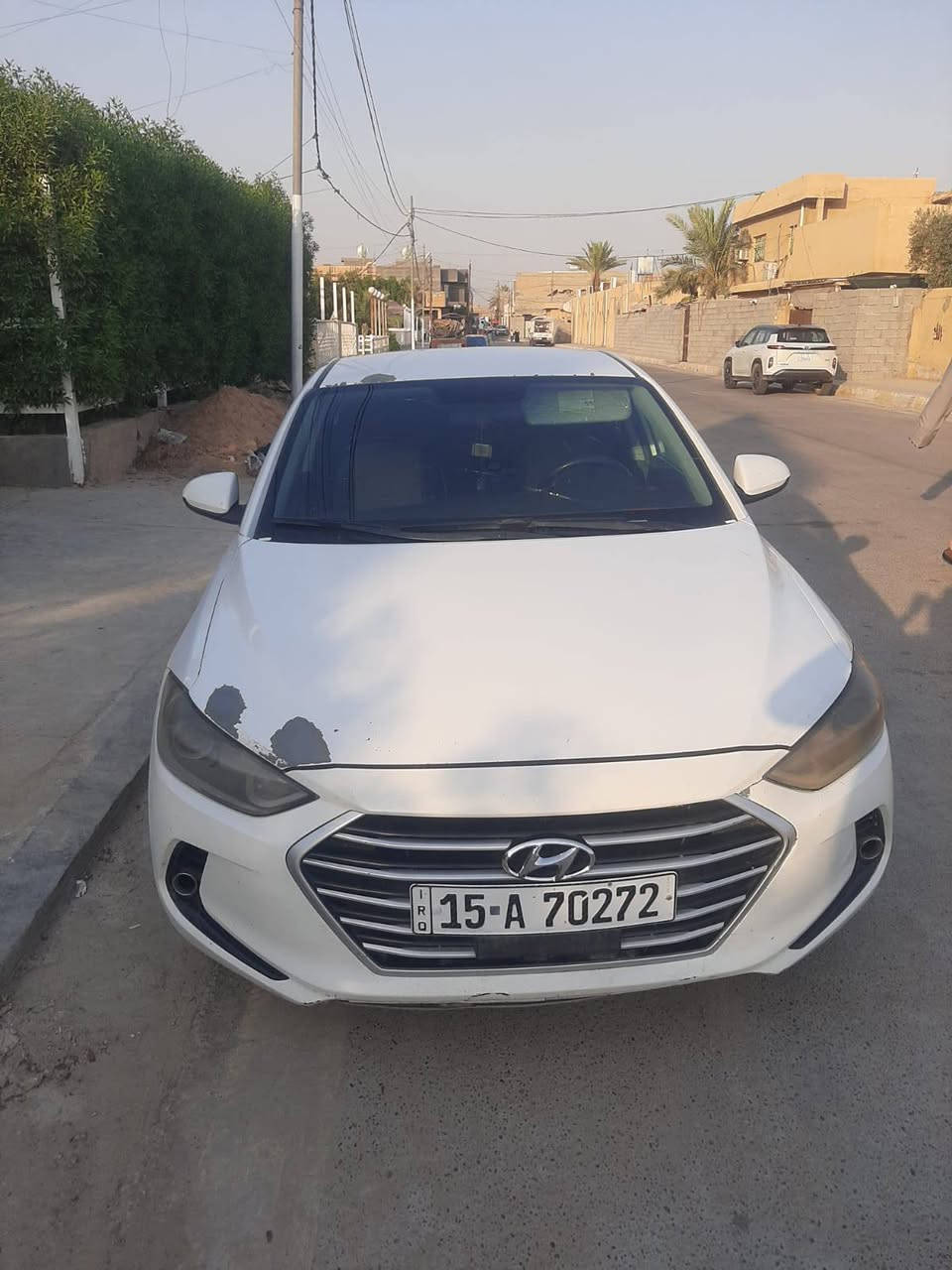النترا 2017 لون ابيض امريكي ضررها جاملغ امامي ايسر
كير محرك تبريد مكفول 
السعر 120 بيها مجال 
السياره بأسمي تحويل مثل ما تريد
***********
***********   مكلف بالنشر فقط غير متواجد على الفيس
