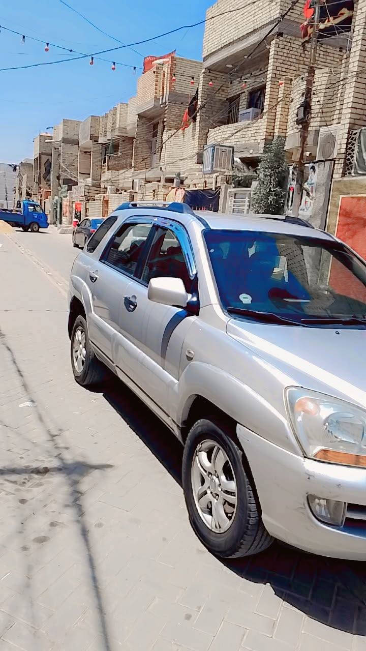 السلام عليكم كيا سبورتج 7 بسمي صدر محرك أشاير بامري دوشمه جديده سياره خير من الله  بغداد حي اور سعر 98 غير متواجد على الفيس الرقم ***********
