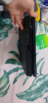 بلايستيشن4 • مهكر • دراعين و٦ألعاب