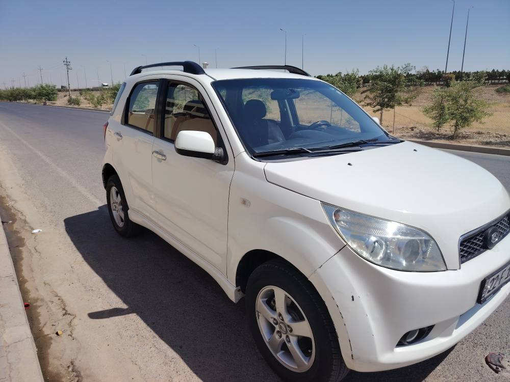 سيارةكي خاوينة يةك دةركاي بؤياغة بئ ناوكرتن كيرتؤماتيكة بئ كيشة مةكينة وكيرو تةبريدهةمووي بةشةرتة*********** أربيل, العراق
