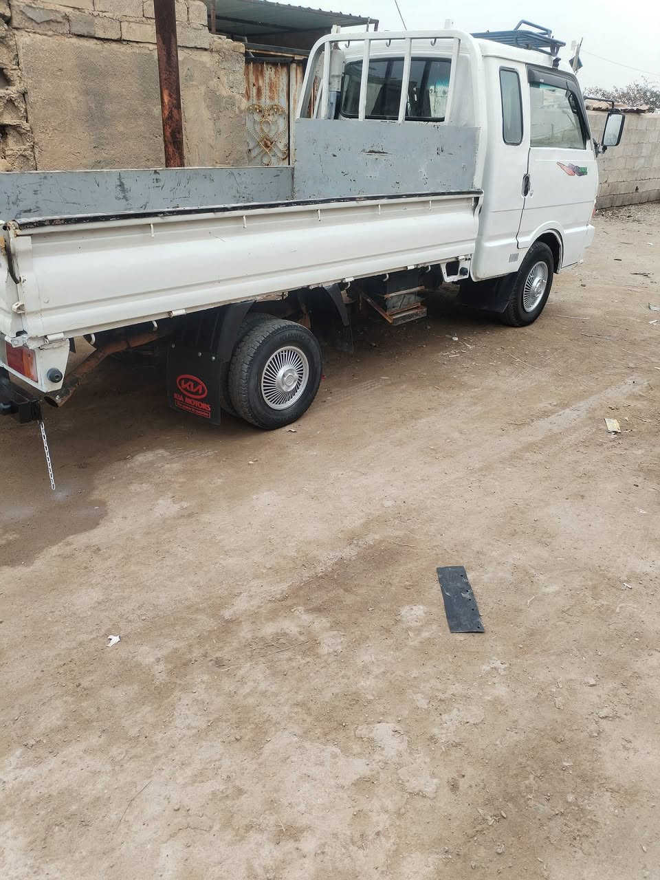 كيه بنكو موديل 95سنويه جديه رقم انكليزي باقي استلام لوحات ***********
