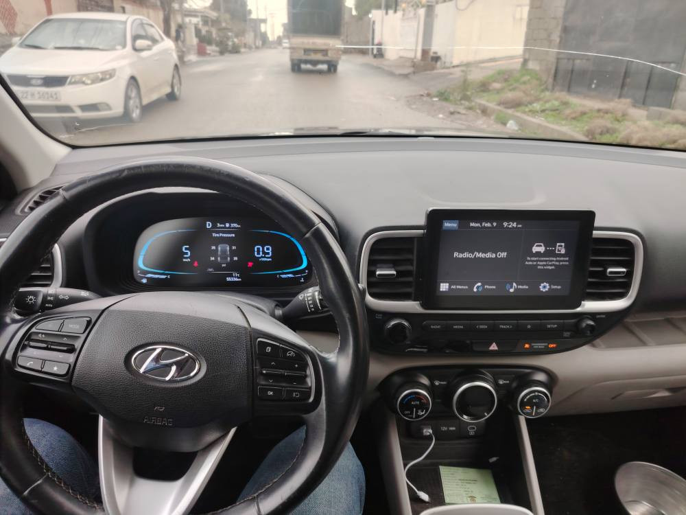 هۆندای ڤینۆس 2023
دووپارچەی هەیە 
33 هەزار میل ڕۆیشتووە
هەزەو سەنەوی نوێیە
فولە بەس بەسمە نیە 
بەشەرتی هەموو شتێک 
مۆبایل / ڤایبەر و وەتس ئەپ
*********** أربيل, العراق
