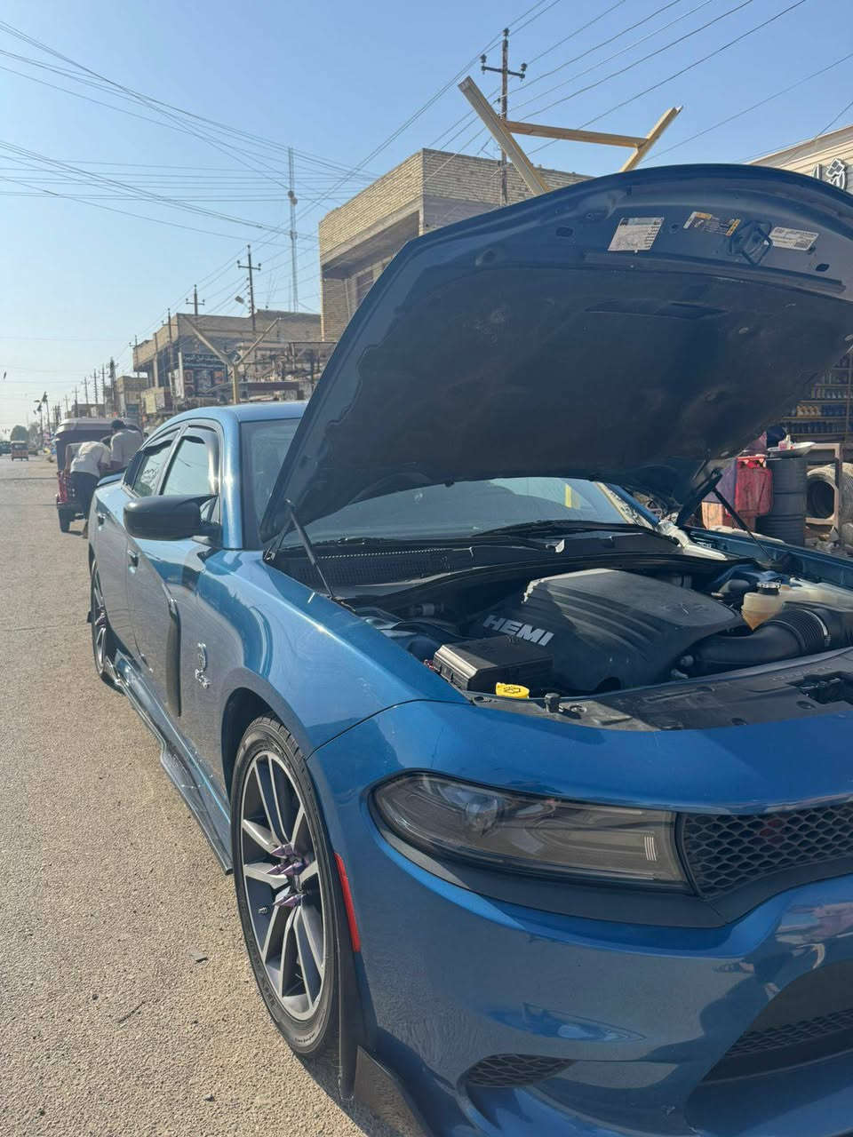 السلام عليكم اخوان RT5700فول الى اخير موديل ٢٣ اخر اصدار كشنات حظن شفتات فتحه رادار نقطه عمياء اهواي موصفات بيهه معروفه بل موصفات بعد مايحتاج اذكرهن صور حادث رفقتهن  بيهه قطعه بارد صغيره ربع جاملغ بخ ***********
