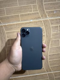 آيفون ١١ برو ماكس • ٢٥٦ • مكفول