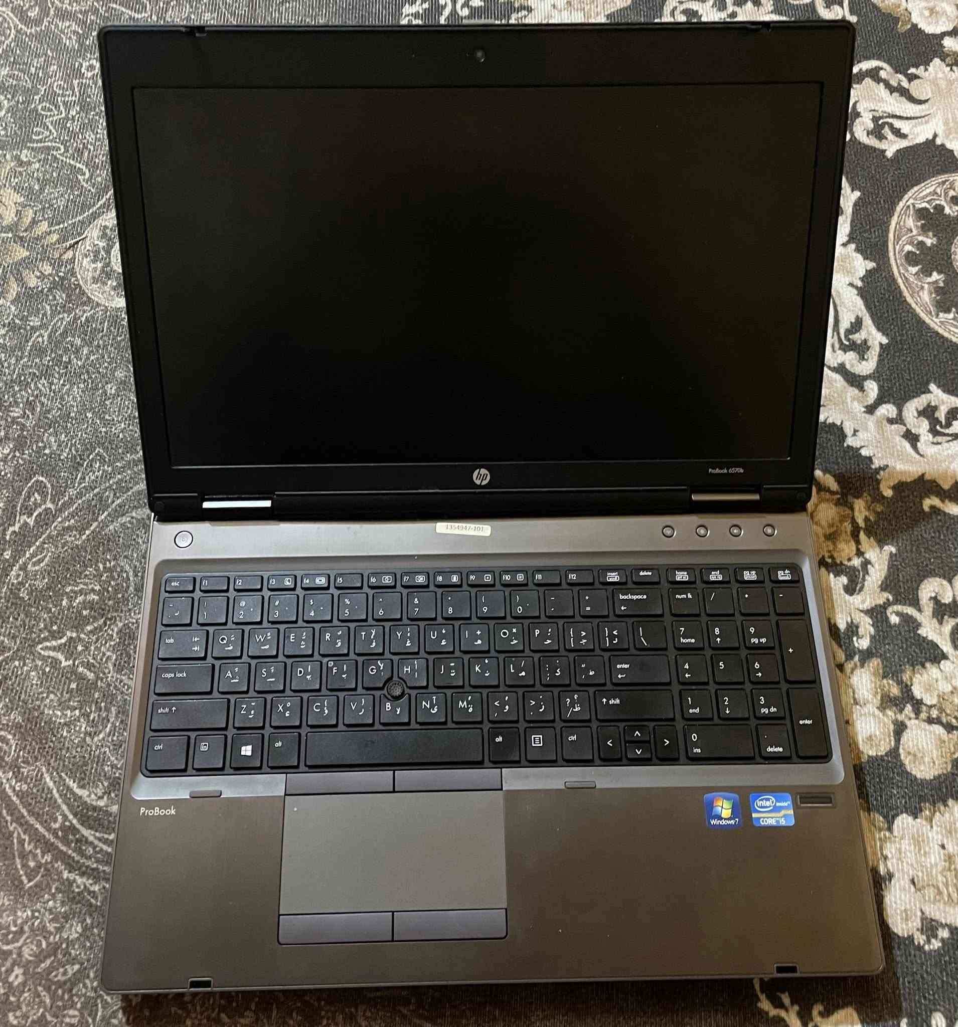 � لابتوب HP ProBook 6570b للبيع

لابتوب عملي ومتين، مناسب للدراسة، العمل المكتبي، والتصفح.

المواصفات:

 • 🔹 المعالج: Intel Core i5-3230M بسرعة 2.60GHz
 • 🔹 الذاكرة (RAM): 8 جيجابايت DDR3
 • 🔹 كرت الشاشة: Intel HD Graphics 4000
 • 🔹 التخزين: هارد HDD سعة 466 جيجابايت (Toshiba)
 • 🔹 النظام: Windows 64-bit
 • 🔹 الموديل: HP ProBook 6570b

الحالة:
الجهاز شغال تمام، مناسب للاستخدام اليومي، برامج أوفيس، إنترنت، مشاهدة، ودراسة.

📍مكاني بغداد الشعب شارع الصحة

💰 السعر: 115 وبي مجال
📞 للتواصل: (***********)
