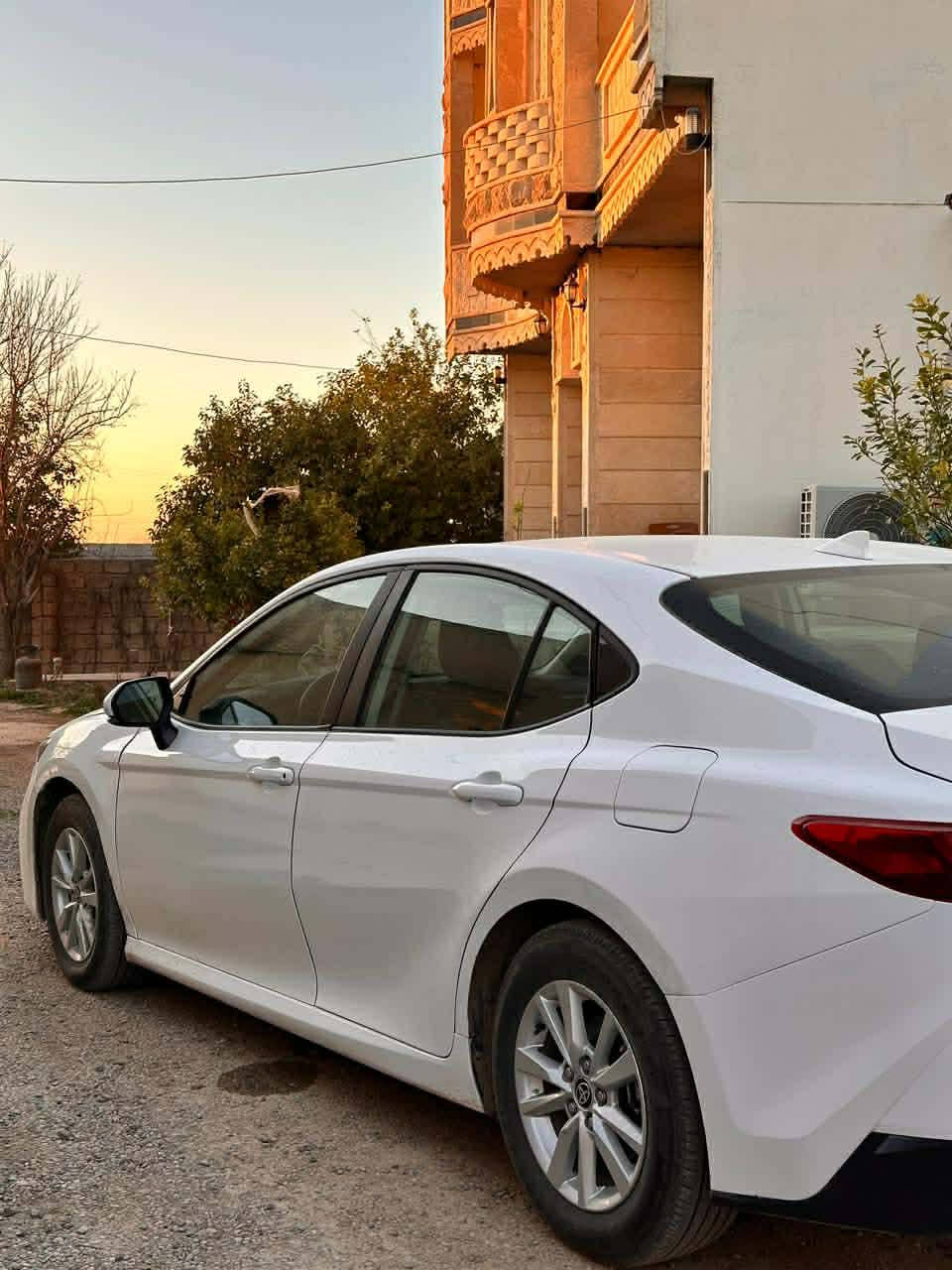 مكلف مكلف عندك مراوس تصل عل رقم   هم بي واتساب
تويوتا كامري هايبرد موديل 2025 الشكل الجديد

الصنف Le حره تترقم جميع المحافظات 

تكلفة الرقم 250 الف 

وارد امريكي بطارية ليثيوم 

كاميرا خلفية متعددة الابعاد

رادار امامي 

مانع تصادم PCS  

مساد تحديد المسار —— LDA

‏BSM —— نظام النقطة العمياء

‏PDA —— مساعد القيادة التفاعلي

‏RCTA —— رادارات خلفية

‏SEA —— نظام الخروج الآمن 

‏RSA —— قراءة لوحات الطريق

مثبت سرعه تفاعلي —— ACM

‏AUTO PILOT —— سائق ذاتي 

مانع انغلاق العجلات —— ABS

‏TCS —— مانع الانزلاق 

شاحن وايرلس

هندبريك كهرباء

نظام صوتي مميز

حساسات ضغط الهواء في الإطارات

حساسات دخول الإنفاق

 للبيع وللمراوس 

السعر 220.وبيه مجال. 

المكان:صلاح الدين/الشرقاط رقم هاتف بي واتساب ***********
