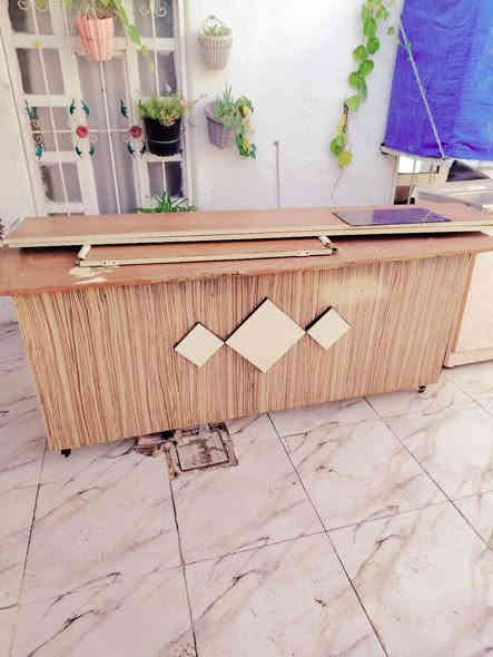 غرفه نوم نضيفه كاونتر وميز مكتبي وجربايه أطفال نفر واحد نضيفات للبيع كركوك الاستفسار الاتصال واتس اب هم موجود *********** كركوك
