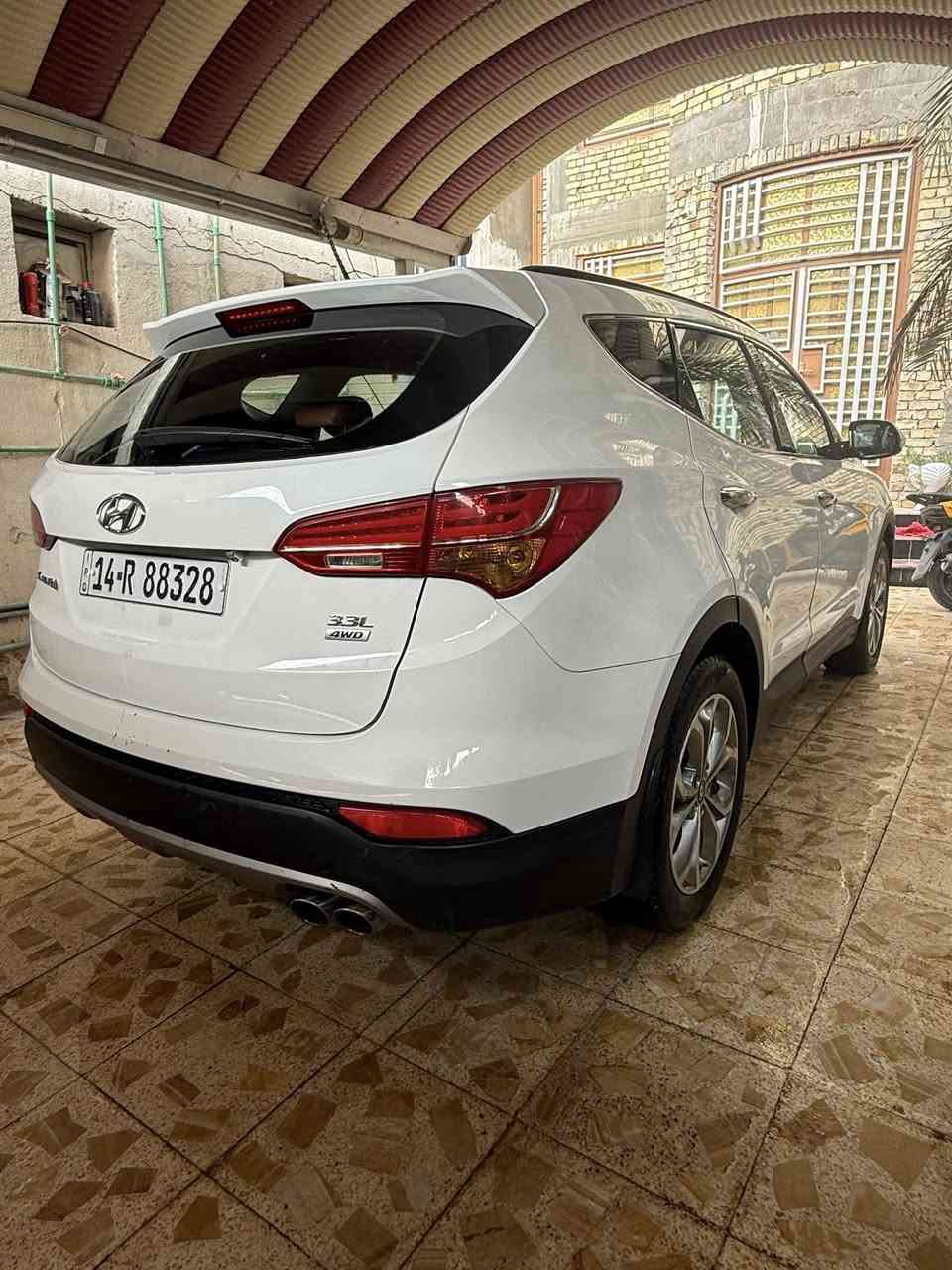 سنتافي 2015 خليجي رقم بصرة نكليزي  6 سلندر محرك جديد قبل فترة شديتة باقي التفاصيل ***********
