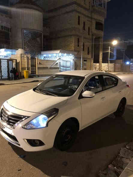 السلام عليكم
نيسان سني 2023 
( مصري ) 
تبريد قطعتين 
الجام كهرباء 4 
اشاير بالمرايات 
شاشة أصلية 
كامرة خلفية 
أرضية جلد 
داخل اسود 
السيارة جاهزة وكلش نضيفة 
كفالة عامة 
تخم تاير جديد 
الشراي يتصل فقط 
***********
سعر ( 123 ) بي مجال بسيط
مكلف بنشر 
مكلف بنشر
