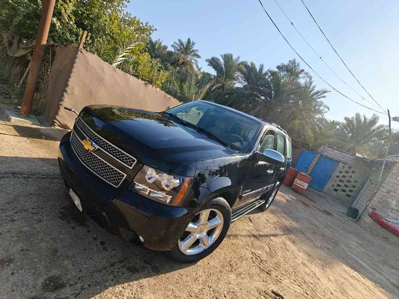 السلام عليكم.      تاهو ادوات دخول جديد موديل ٢٠١٣ كفالة عامه فول مواصفات فتحه جلد جنطة كهربائيه كير محرك كفالة جاهزة من جميع النواحي السعر (٩٠) مكان الناصريه (***********)(***********)
