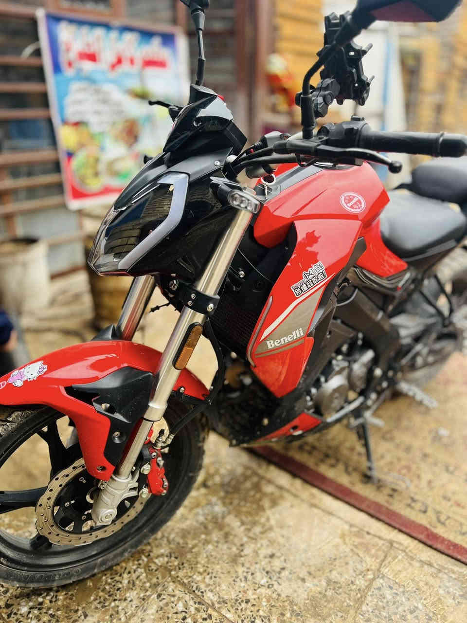 سلام عليكم دراجه بنلي محرك 180cc موديل 21 دراجه كفله عامه سعر 3100 وبيه مجال تيرات جدد دراجه صنع ايطالي مو صيني  دراجه ماشيه عشرين الف مكاني بغداد مدينه الصدر ***********
