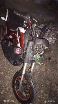 دراجه نوفه البيع مفتوحه مره وحده سعر 250وبيه مجال لانتصال 07859722627