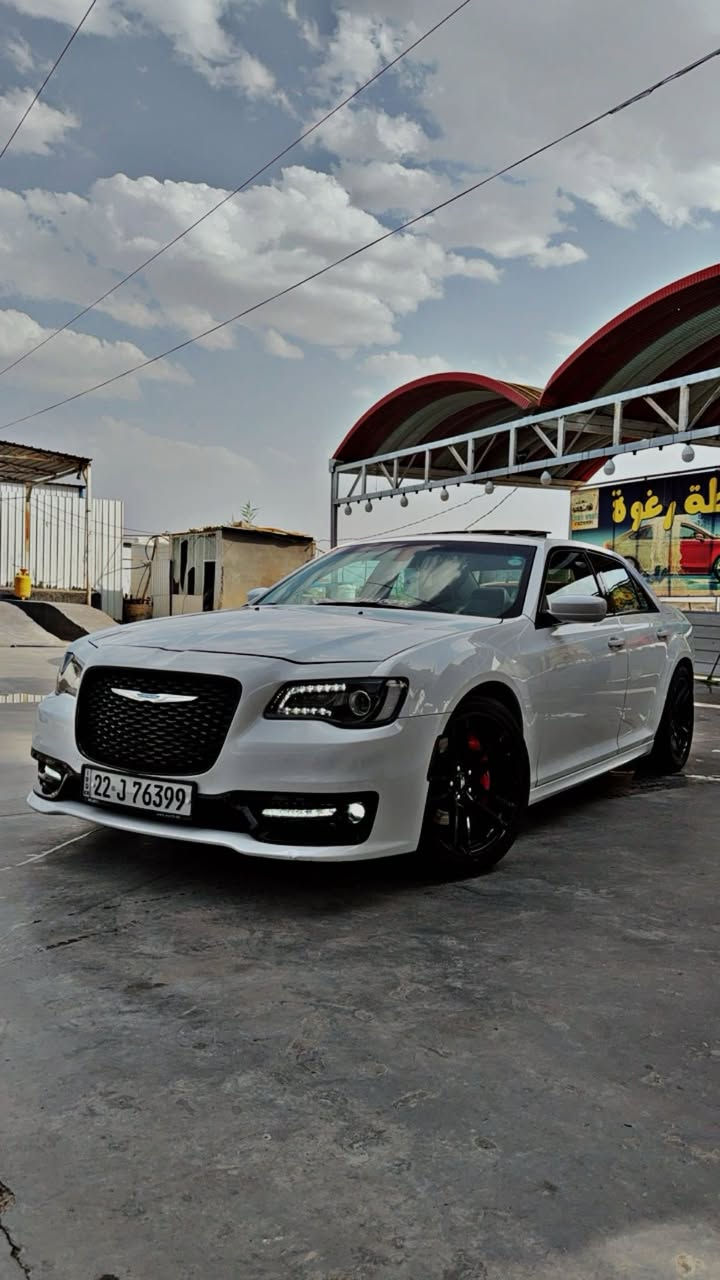 السلام عليكم
اوباما 2020 
الضرر جانبي
فول مواصفات
محرك 5700
رقم اربيل تريد مداور تريد وكالة
السعر 250
مكان السياره الديوانية
للاستفسار ***********
