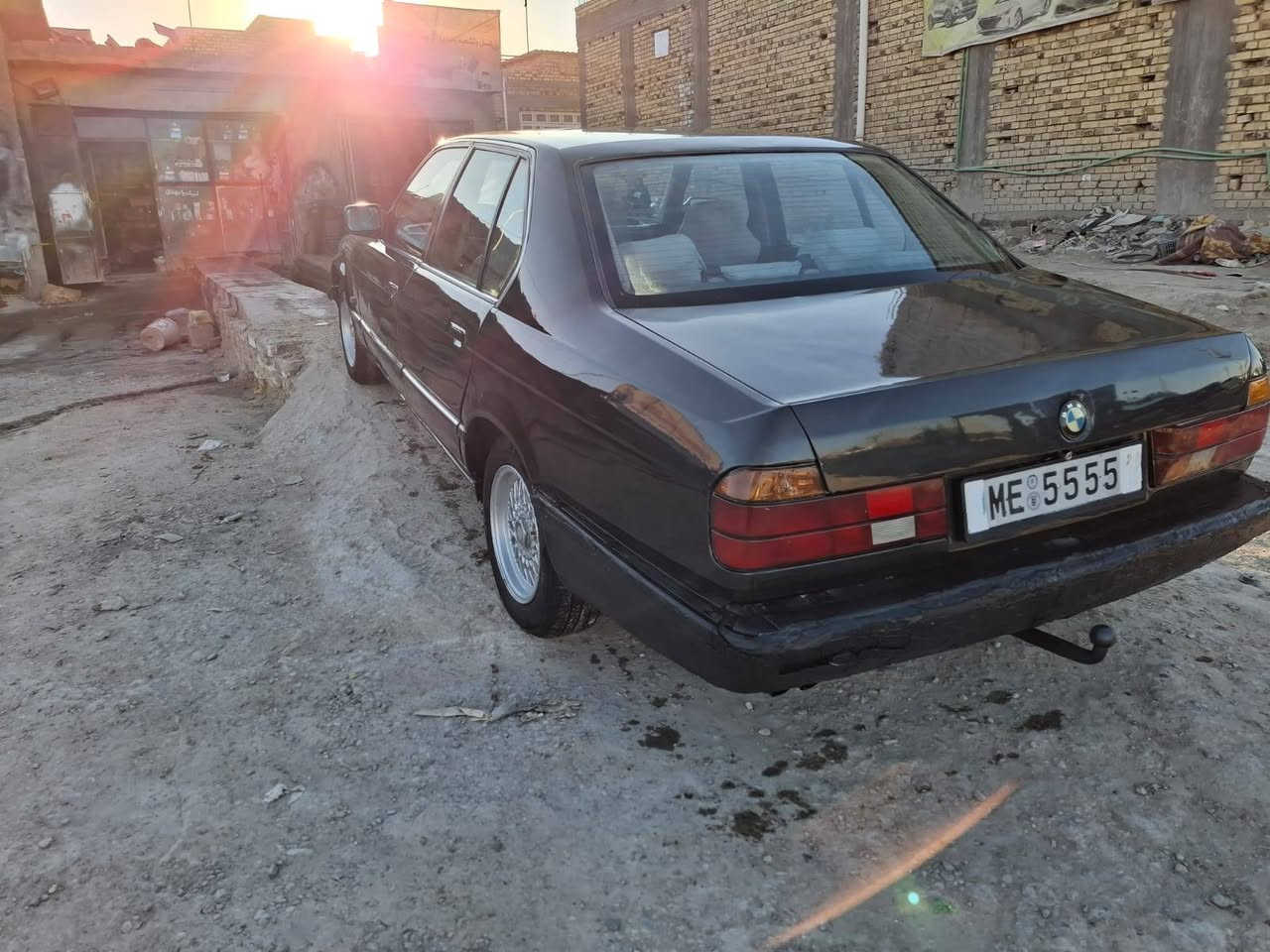 السلام عليكم للبيع او مراو س بي ام730 مفتوح كير عادي رقم بغداد الماني ال27 سيارة جاهزة من محرك كير حداد ية تخم تاير تبريد سيارة بلادية كهر يا ئياتهة ما بيهة تجتطيل موديل 1991مكان للسيارة  ناصرية سوق الشيوخ ذي قار البيع ***********//بيها مجال قليل الاستفسار هاذةرقمي تراوس
