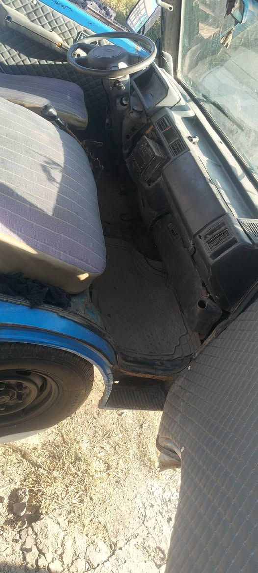 السلام عليكم كيا بنكو 94 دبل قماره 5جنكال رقم بابل صدامي راعيها متوفي بيها فقط وكاله خاصه اسوي باسم المشتري قماره مكفوله مكينه وكير واكسل وشاصي مكفولات بور شغال كهربائيات شغاله تخم تاير جديد سياره جاهزة السعر 26 مكاني بابل ***********
