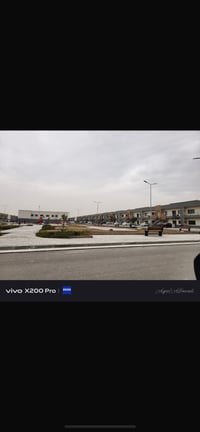 بالتونات • شقة ١٣٠م • طابق أول