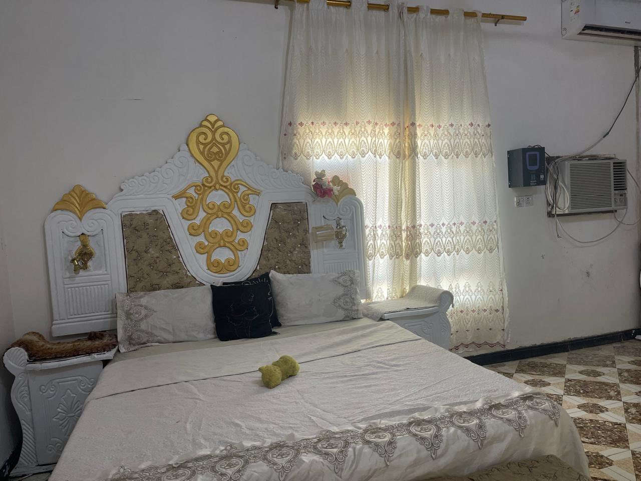 السلام عليكم عندي هاي غرفه نضيفه للبيع بسعر مناسب الشراي يدخل خاص مكاني الخضر


**إذا كنت صاحب هذا الإعلان وتريد حذفه لأي سبب، رجاءا أرسل رسالة إلى الدعم الفني**