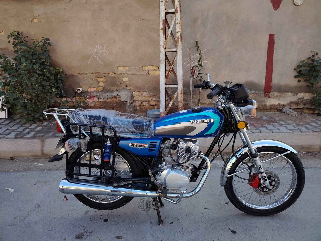 السلام عليكم دراجة أربعة كير للبيع نامة امتياز موديل 2023 اوراق اصولي مكفولة كفالة عامة مكاني كوت للاستفسار الاتصال على الرقم هاتف ***********
