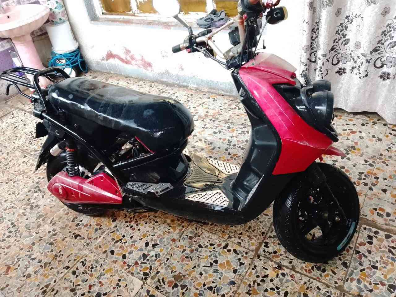 دراجه شحن كامله بصمه جديده بس عاطله ماعرف شنو عطله ابيعه هيج سعره 250 مكاني بغداد  ***********
