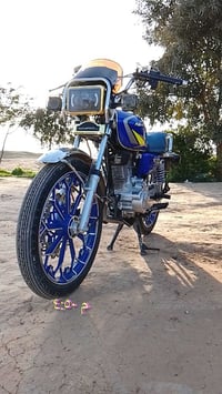 دراجه نامي برو  للبيع موديل 2025 مكينه 200  دراجه نضيفه كهربائيات كله ...