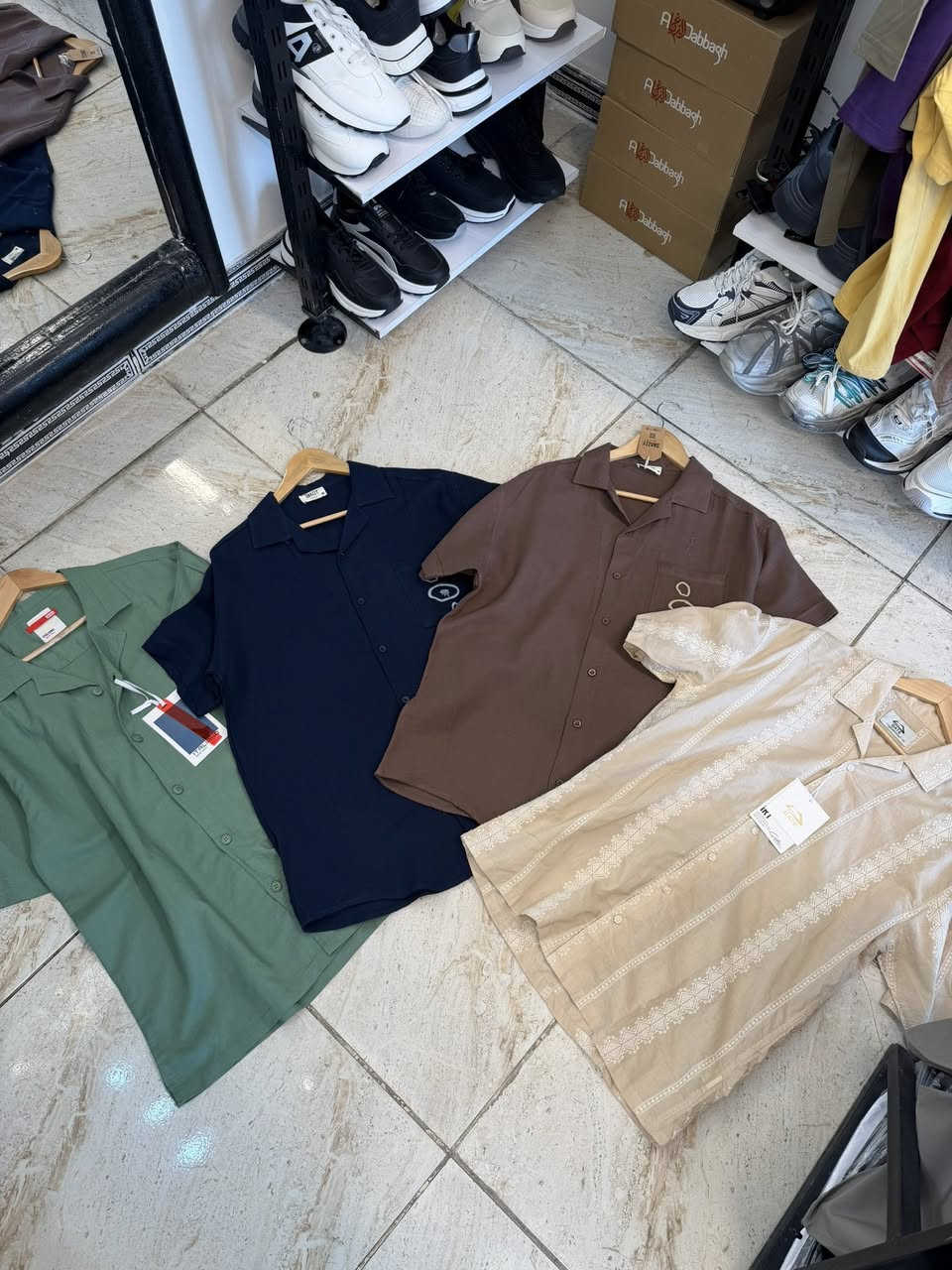 بدي قياسات كامله 
بجامه اقل شي موجوده قطعتين وفوك 
بنطرون اكو كامل واكو اقل شي ٣ قطع 
قميص ردن اقل شي قطعتين 

٥٠ بدي 
٥٠ بجامه 
٢٠ قميص ردن
٨ قطع نص ردن 
١٣ بنطرون 
مكاني بغداد البياع


**إذا كنت صاحب هذا الإعلان وتريد حذفه لأي سبب، رجاءا أرسل رسالة إلى الدعم الفني**