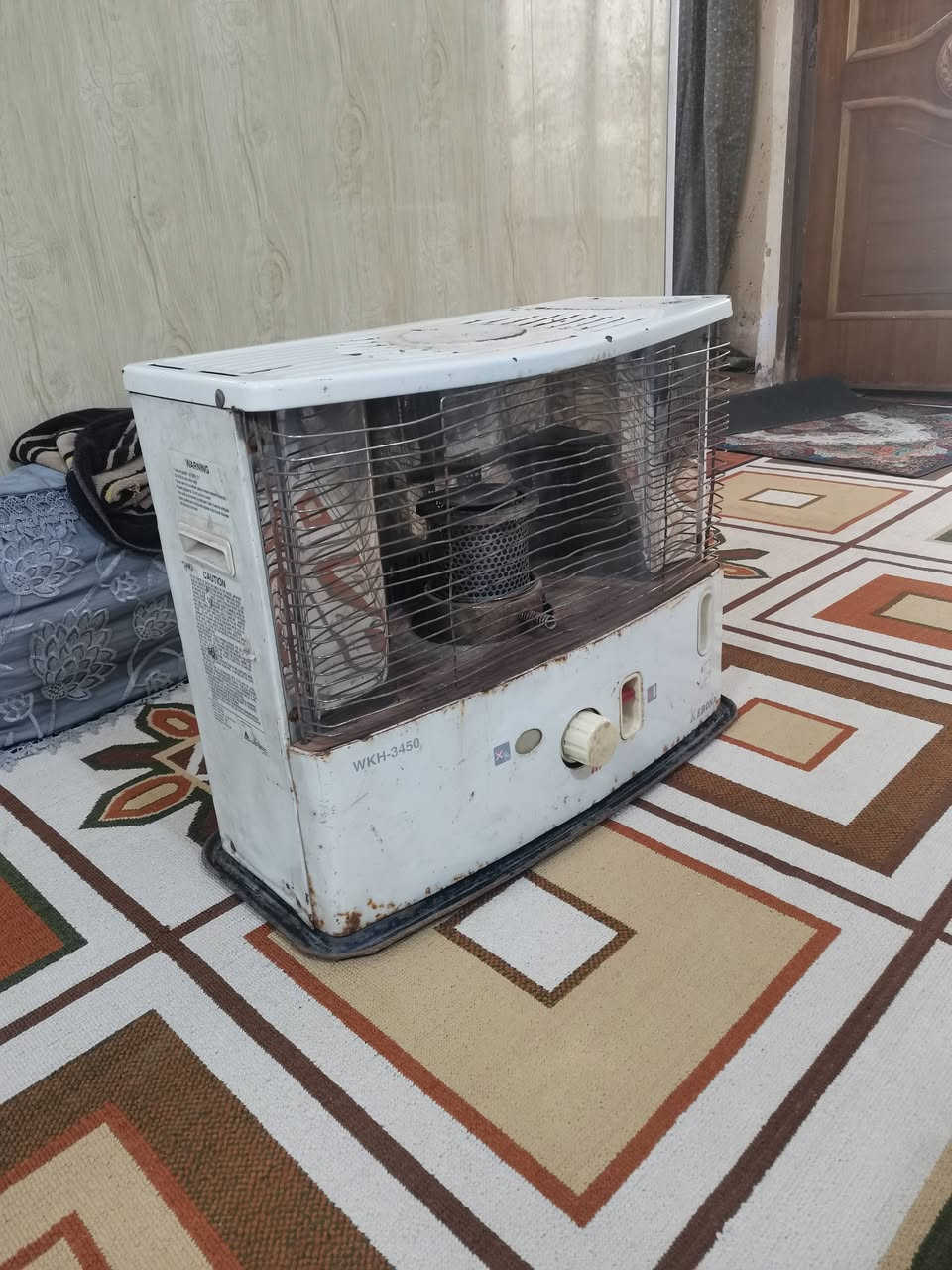 سلام عليكم غراض للبيع الشراي يتفضل خاص او يتصل ***********
