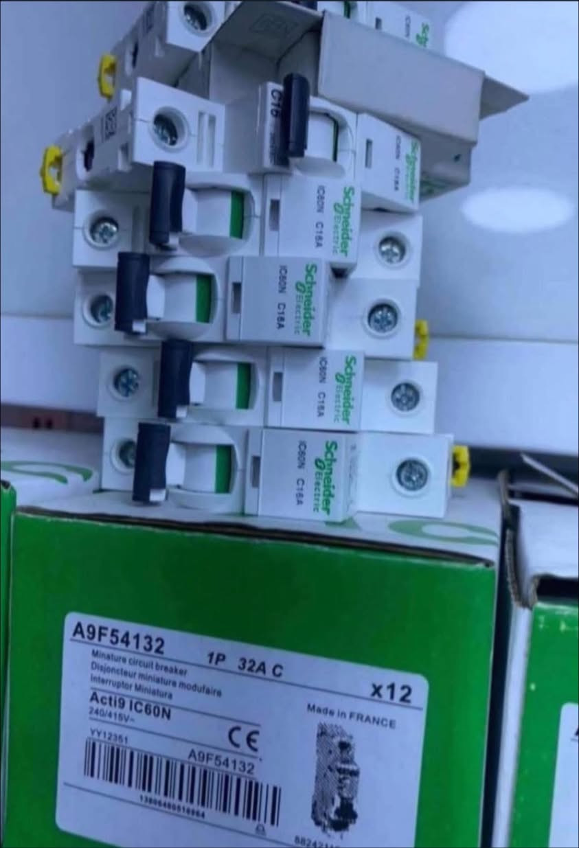 ألسلام عليكم يتوفر
جوزة شنايدر فرنسي مفرده 👈٣ ألاف 👉

منيجر شنايدر فرنسي ثنائي 👈٧  ألف 👉

منيجر شنايدر فرنسي ثلاثي  👈١٢ ألاف 👉

جوزة دورمن أنكليزي مفرده 👈٢٥٠٠ ألف  👉

منيجر دورمن أنكليزي ثنائي 👈٧ ألاف  👉

منيجر ثلاثي دورمن أنكليزي 👈١٢ ألف 👉

شورجه عكد النصارى 

👈توجد خدمه توصيل لكافه ألمحافظات 👉

***********
