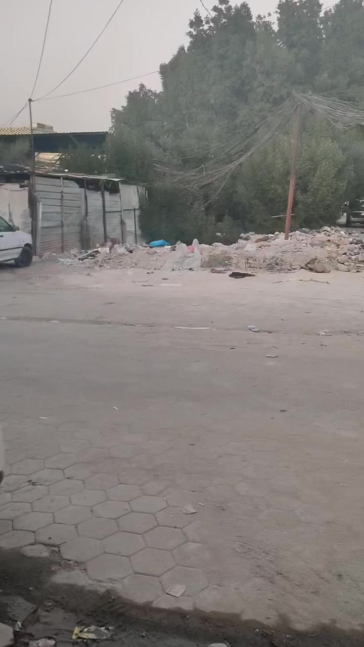 🏡 بيت للإيجار في النجف – حي الوفاء (منطقة ذهبية ومميزة)
🔹 الإيجار لمدة سنتين أو ثلاث سنوات
🔹 الدفع يكون مقدّم كامل لمدة سنتين أو ثلاث (حسب الاتفاق)
🔹 سعر الشهر: 300 ألف دينار عراقي
📍 الموقع:
النجف – حي الوفاء، قريب جداً على شارع الوفاء (الجزيرة)، يم أبو الأش والهريسة، كبال الجزيرة مباشرة.
منطقة راقية، حيوية، وقريبة من جميع الخدمات.
🏠 مواصفات البيت:
✔ المساحة: 100 متر مربع
✔ البيت نظيف ومرتب وجاهز للسكن
✔ على ساحة (موقع مريح وهادئ)
✔ كامل الخدمات (ماء، كهرباء، مجاري، مدارس، أسواق قريبة)
🔸 يتكون من طابقين:
🔹 الطابق الأول:
غرفتين نوم
استقبال
صالة
مطبخ
حمام
تواليت
🔹 الطابق الثاني:
غرفتين نوم جدد
سويت
مخزن
سطح
✨ مناسب لعائلة تبحث عن موقع ممتاز وسكن هادئ وآمن.
📞 للاستفسار والمعلومات أكثر، التواصل خاص – بالخدمة بأي وقت. ***********
