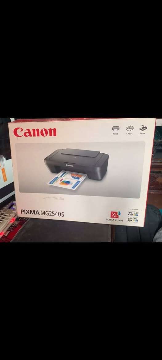 طابعة للبيع
طابعة كانون  Pixma mg 2540S

تحتوي 
🔴طباعة الألوان (رباعية )
🔴تطبع الصور  graph 
🔴 سكانر ماسح ضوئي للمستندات (sccnar )
جديدة سبب البيع : تصفية اغراض المكتبة 
35 الف 
مكاني جزيرة بغداد السياحية 
*********** 
متواجد واتساب
