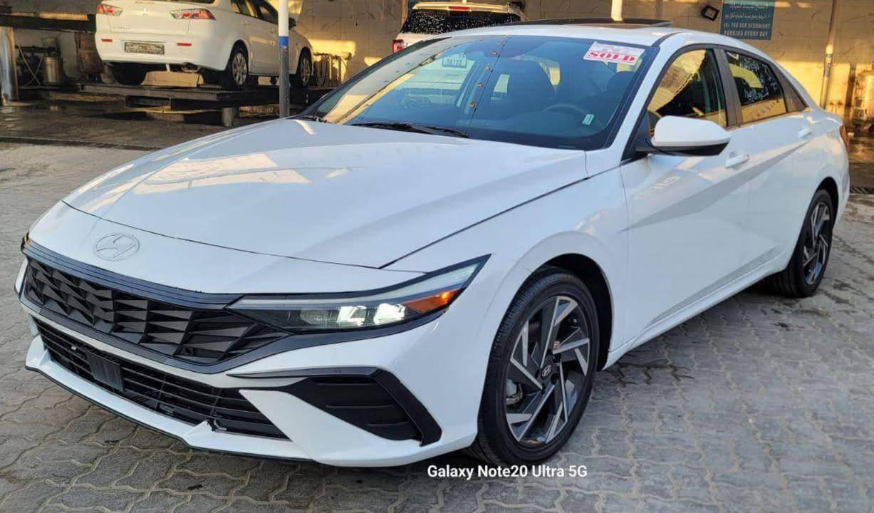 *مشحونه إلى منفذ سفوان*

*هونــداي النتـــــرا موديـ2025ـل*
*السعر139$جاهزه فول مواصفات*
بدون كمرك 
ترهم حره 
ترهم شهداء
***********
