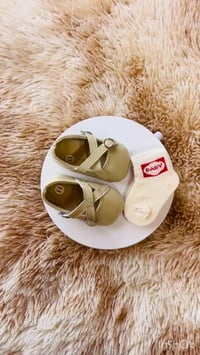 حذاء بيبي • جوارب • الغزالية بغداد