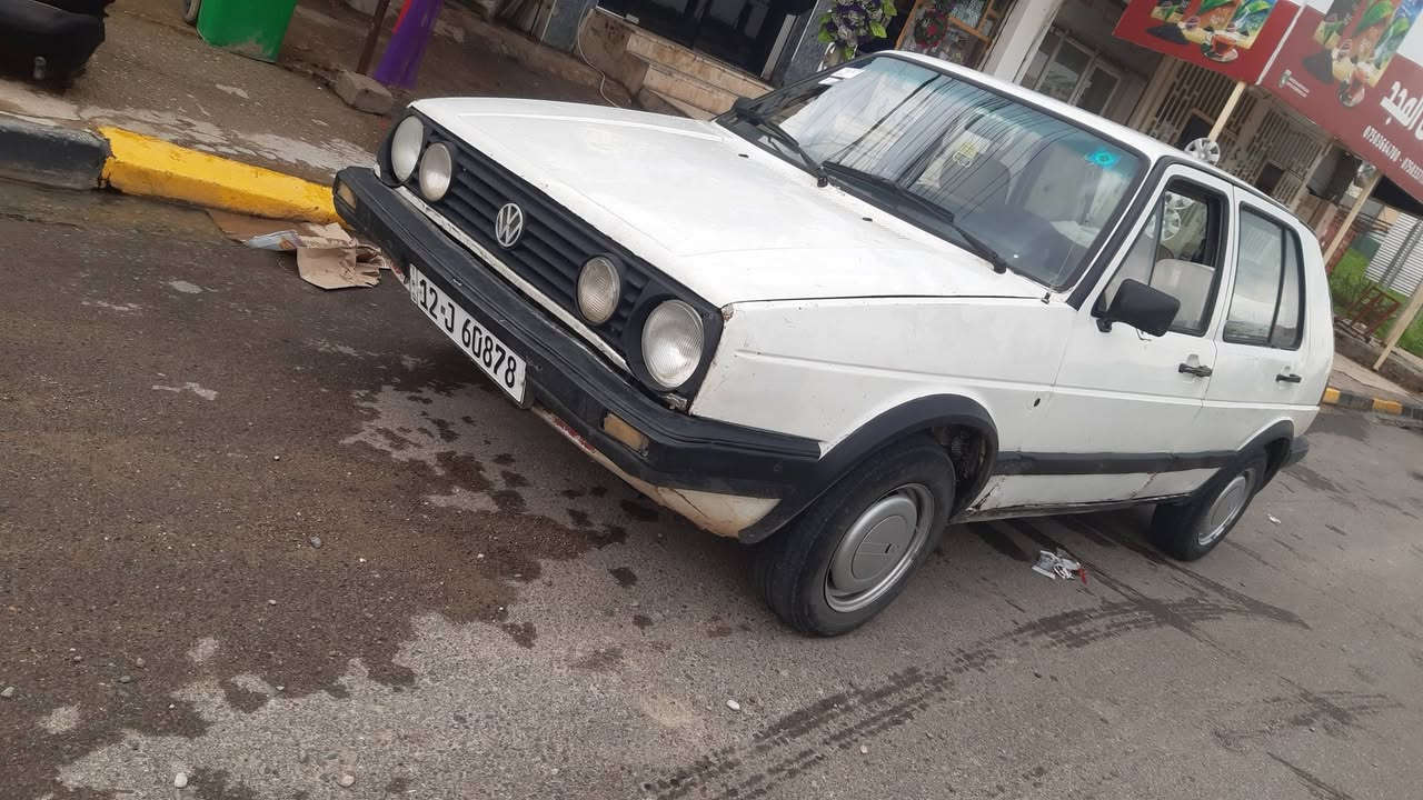 كولف موديل ٩٢ رقم نينوى مسطره بسمي محرك 5 كير  0 8 شرط تحويل كاربون سياره بلادي بدون ضرر بدون صبغ سياره جاهزه ***********
