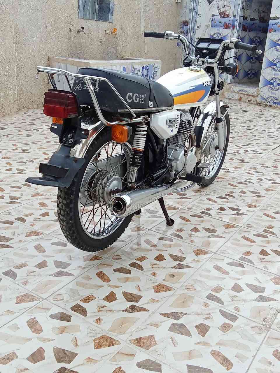 سلام عليكم دراجه اربعه كير موديل21 اوراق اصولي نظيفه دراجه حلوه خير من الله السعر  600 وبيها مجال مكاني كوت شارع النفط ***********
